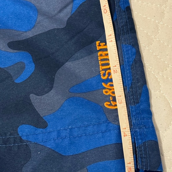 Gap Swim Trunks- Kids Size S (6-7 yrs) - Picture 6 of 16